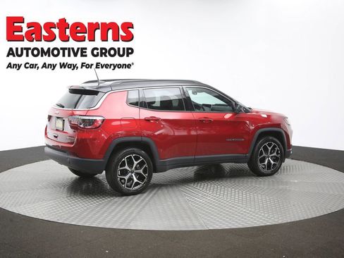 Used 2025 Jeep Compass Limited AWD/4WD image 43