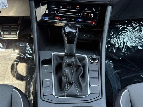 New 2025 Volkswagen Jetta Sport image 8