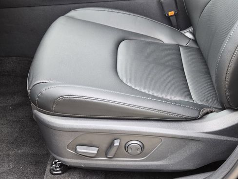 New 2026 Kia Sportage SX FWD image 19