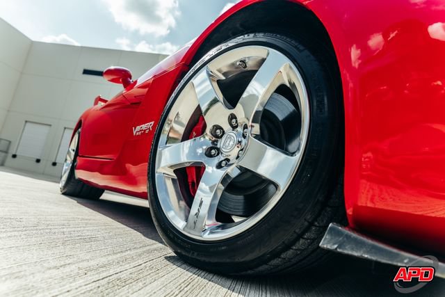 Used 2009 Dodge Viper SRT-10 w/ Aero Group RWD image 28