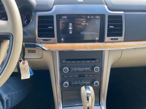 Used 2012 Lincoln MKZ AWD image 42