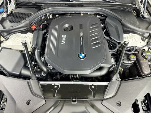 Used 2018 BMW 540i RWD image 39