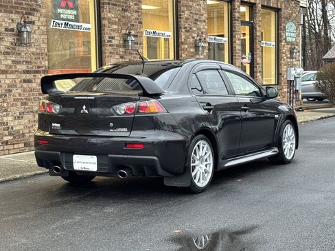 Used 2011 Mitsubishi Lancer Evolution GSR image 5