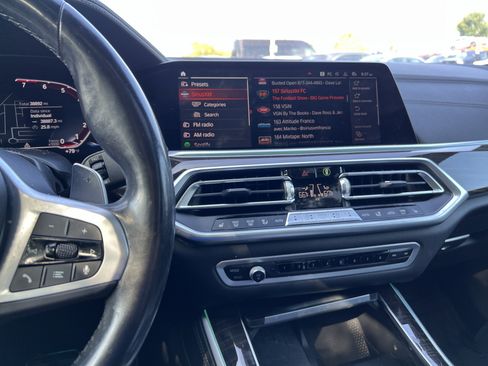 Certified 2023 BMW X5 xDrive40i w/ M Sport Package AWD/4WD image 31