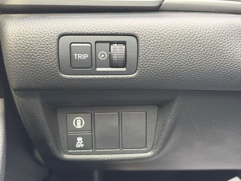 Used 2022 Honda Accord Sport image 10