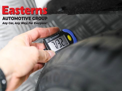 Used 2024 Toyota Camry SE image 25