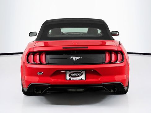 Used 2021 Ford Mustang Premium image 11