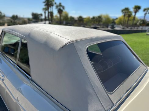 Used 1991 Bentley Continental RWD image 23