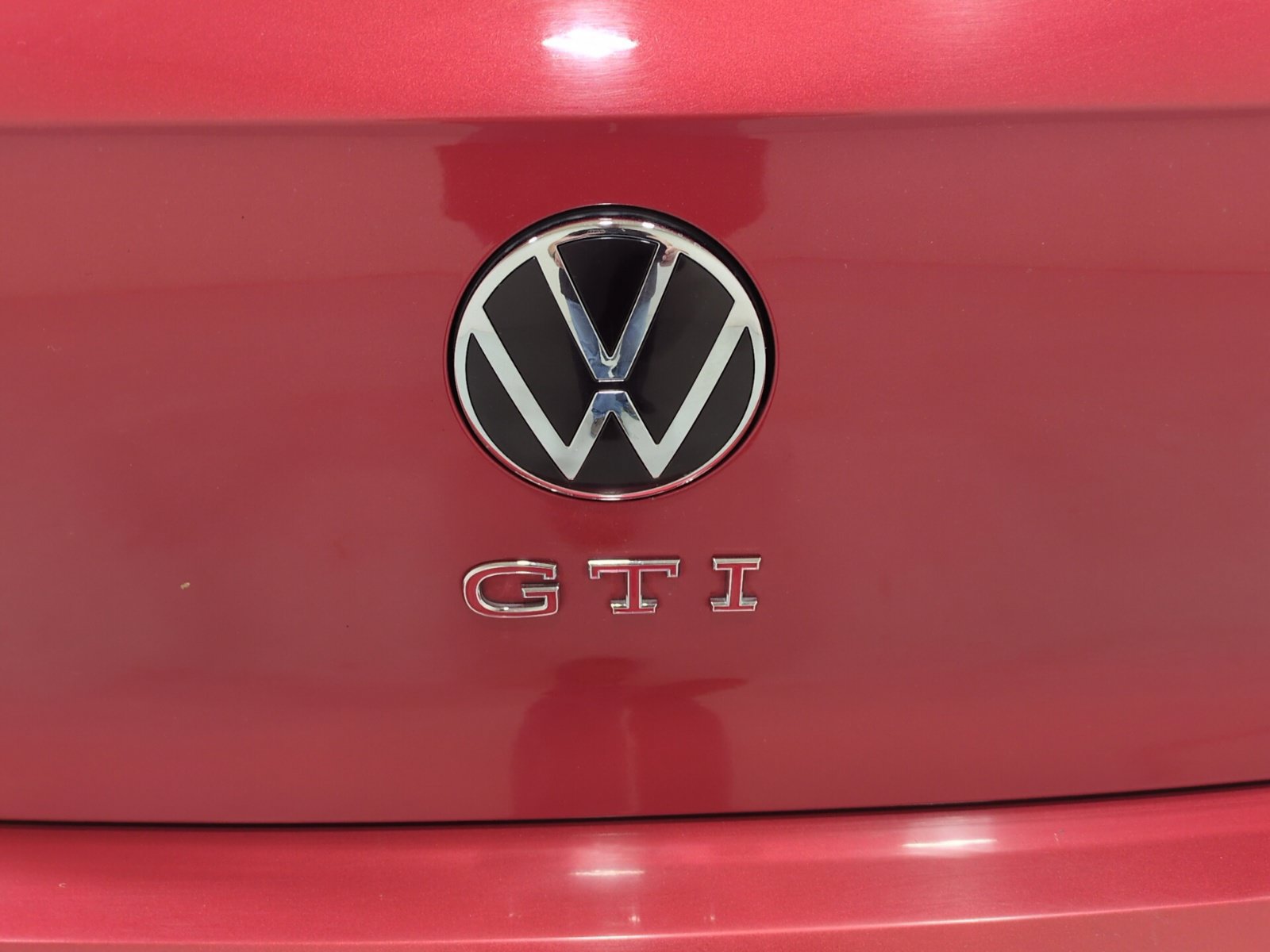 Used 2022 Volkswagen GTI S FWD image 5