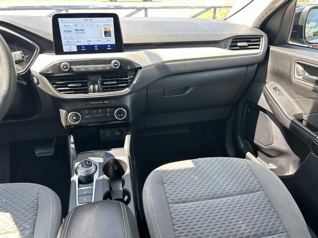 Certified 2022 Ford Escape SE w/ SE Sport Appearance Package FWD image 14