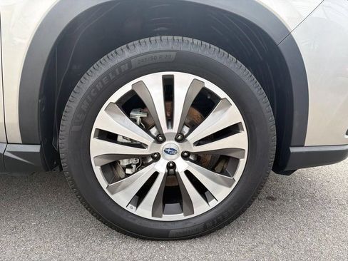 Used 2019 Subaru Ascent Limited AWD/4WD image 15