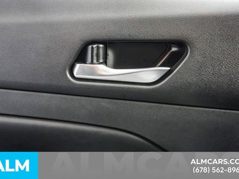 Used 2025 Nissan Altima 2.5 SR FWD image 52
