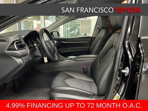 Certified 2021 Toyota Camry SE image 11