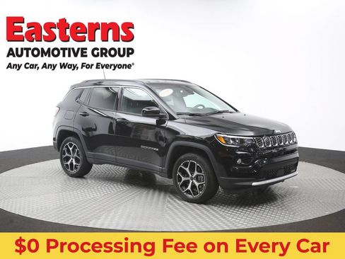 Used 2025 Jeep Compass Limited AWD/4WD image 44