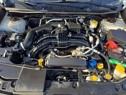 Used 2018 Subaru Impreza 2.0i Premium image 32