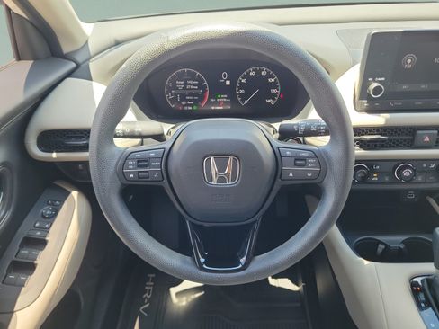 Used 2024 Honda HR-V LX image 12