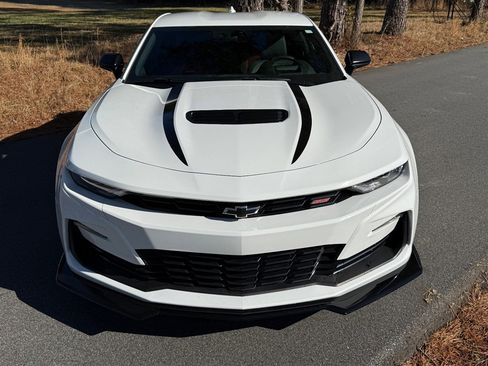 Used 2024 Chevrolet Camaro SS image 10