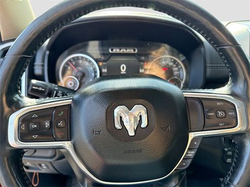 Used 2019 RAM 1500 Laramie image 12