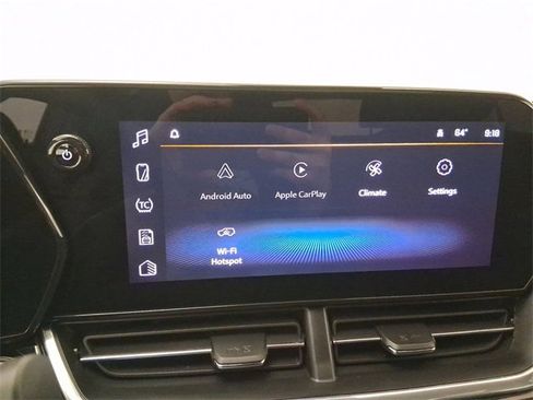 Used 2025 Chevrolet Trax RS w/ Sunroof Package image 26