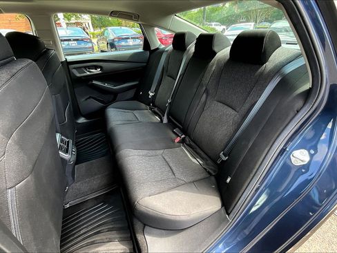 Used 2025 Honda Accord SE image 28