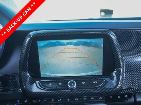 Used 2017 Chevrolet Camaro SS image 9