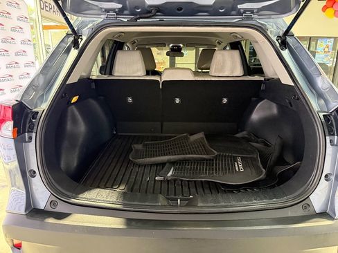 Used 2022 Toyota Corolla Cross L image 35