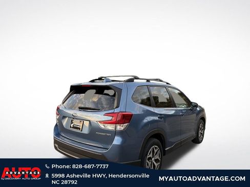 Used 2019 Subaru Forester Premium w/ All-Weather Package image 5