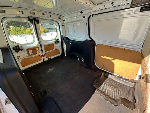 Used 2016 Ford Transit Connect XL image 20