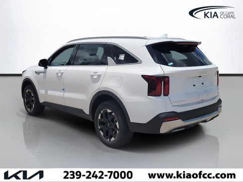 New 2026 Kia Sorento S AWD/4WD image 4