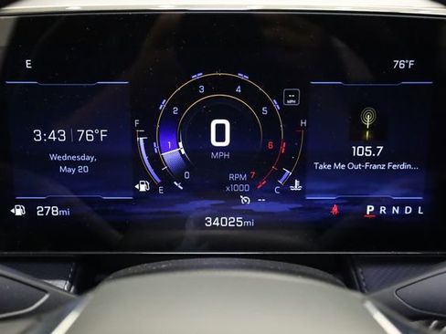 Used 2025 Chevrolet Equinox LT FWD image 18