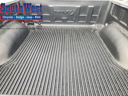 Used 2023 RAM 1500 Classic SLT w/ Electronics Group image 21