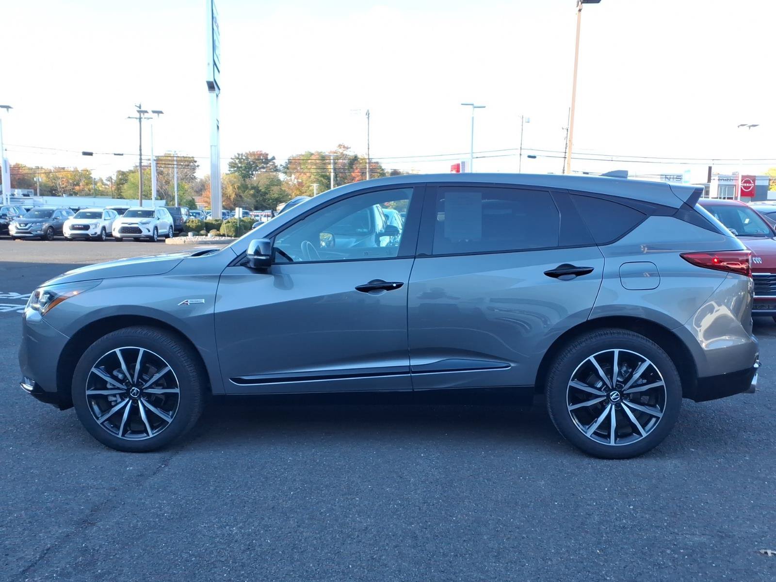 Used 2025 Acura RDX w/ Advance Package AWD/4WD image 6