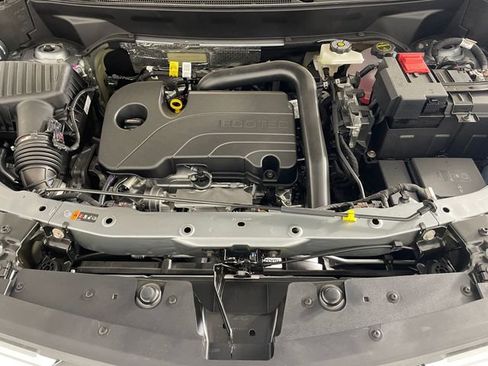 New 2026 Chevrolet Equinox LT AWD/4WD image 17