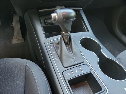 Used 2018 Kia Sorento AWD image 19