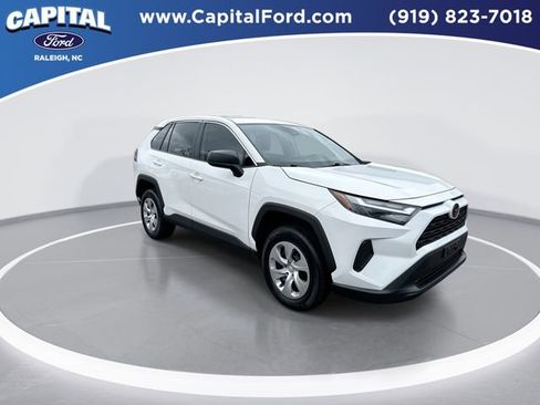 Used 2024 Toyota RAV4 LE image 2