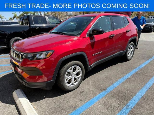 Certified 2024 Jeep Compass Sport AWD/4WD image 1