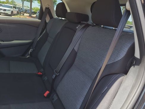Certified 2021 Nissan Rogue SV FWD image 11