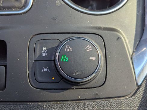 Used 2019 Chevrolet Traverse Premier w/ LPO, Floor Liner Package AWD/4WD image 20