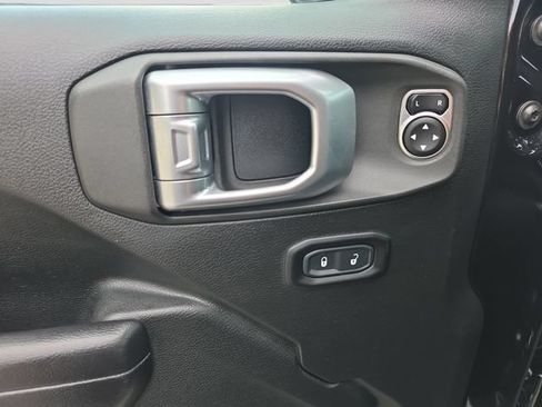 Used 2020 Jeep Wrangler Unlimited Sport S AWD/4WD image 10