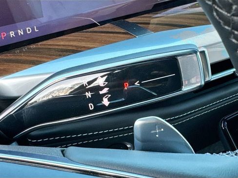 New 2026 Cadillac Escalade Platinum Sport w/ LPO, ONYX Package image 22