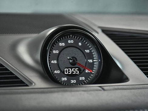 Used 2022 Porsche Cayenne GTS image 36