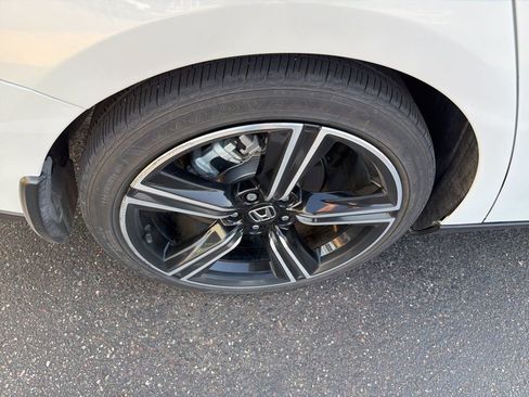 Used 2024 Honda Accord Sport image 17