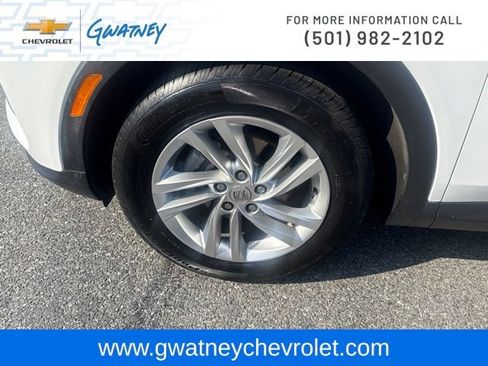Used 2025 Buick Envista Preferred FWD image 9