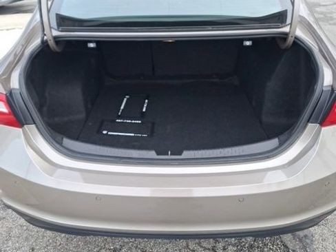 Used 2024 Chevrolet Malibu LT image 8