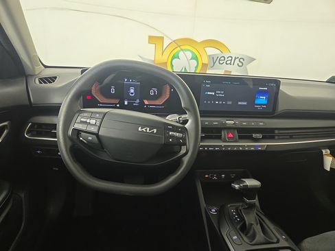 Used 2026 Kia K4 FWD image 14