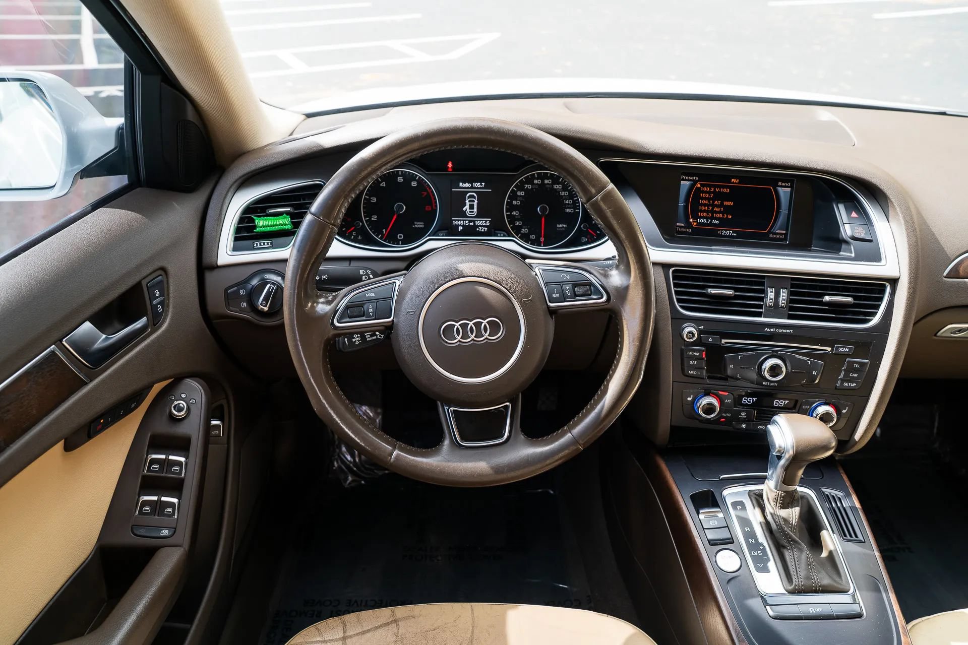 Used 2016 Audi A4 2.0T Premium Plus w/ Premium Plus Package AWD/4WD image 29