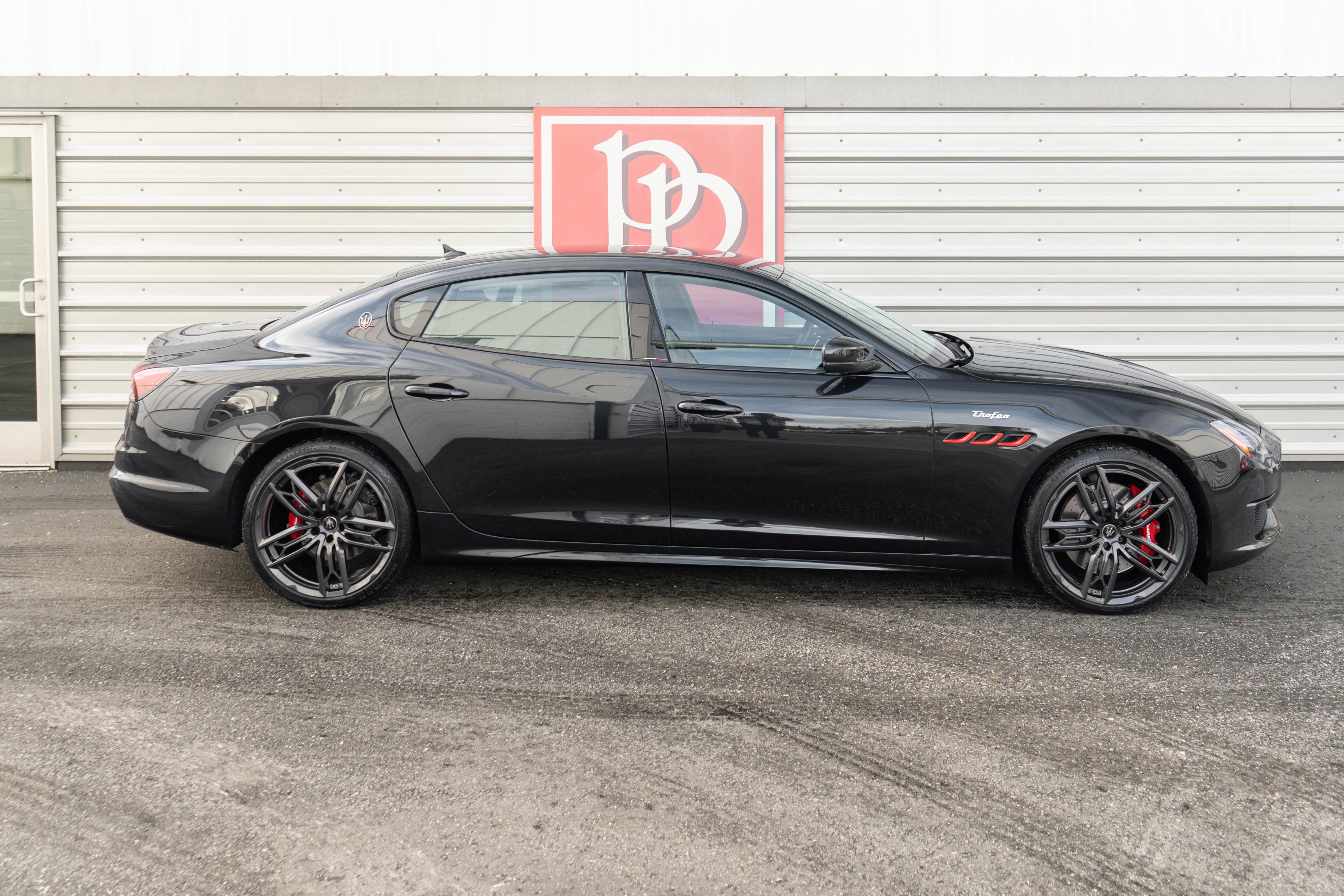 Used 2021 Maserati Quattroporte Trofeo RWD image 42