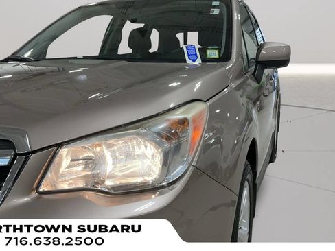 Used 2015 Subaru Forester 2.5i Premium w/ All-Weather Package AWD/4WD image 32