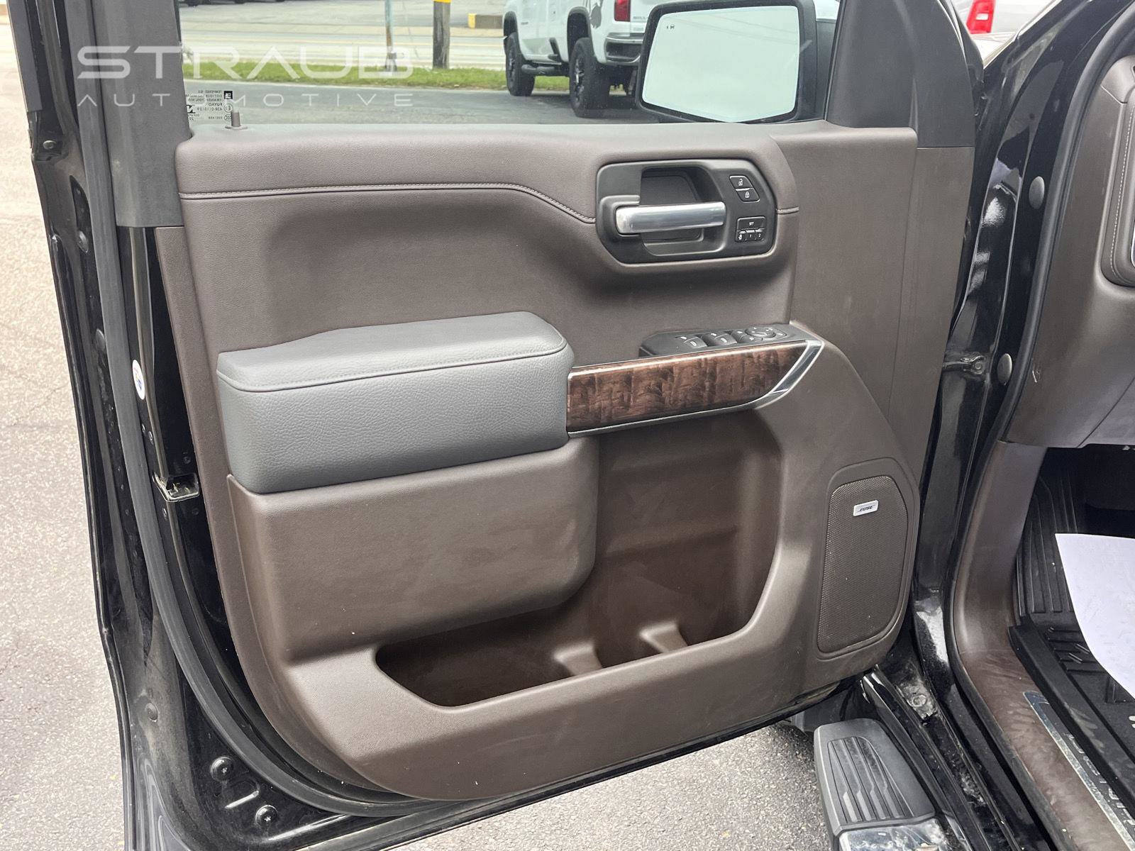 Used 2020 GMC Sierra 1500 Denali w/ Technology Package AWD/4WD image 12
