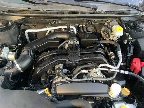 Used 2023 Subaru Outback Limited AWD/4WD image 8